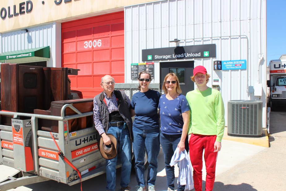 Weekly Photo Challenge:&nbsp;Connection